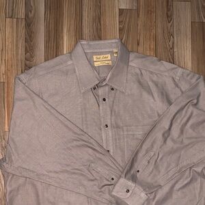 Roundtree & Yorke Solid Tan Button Down Shirt